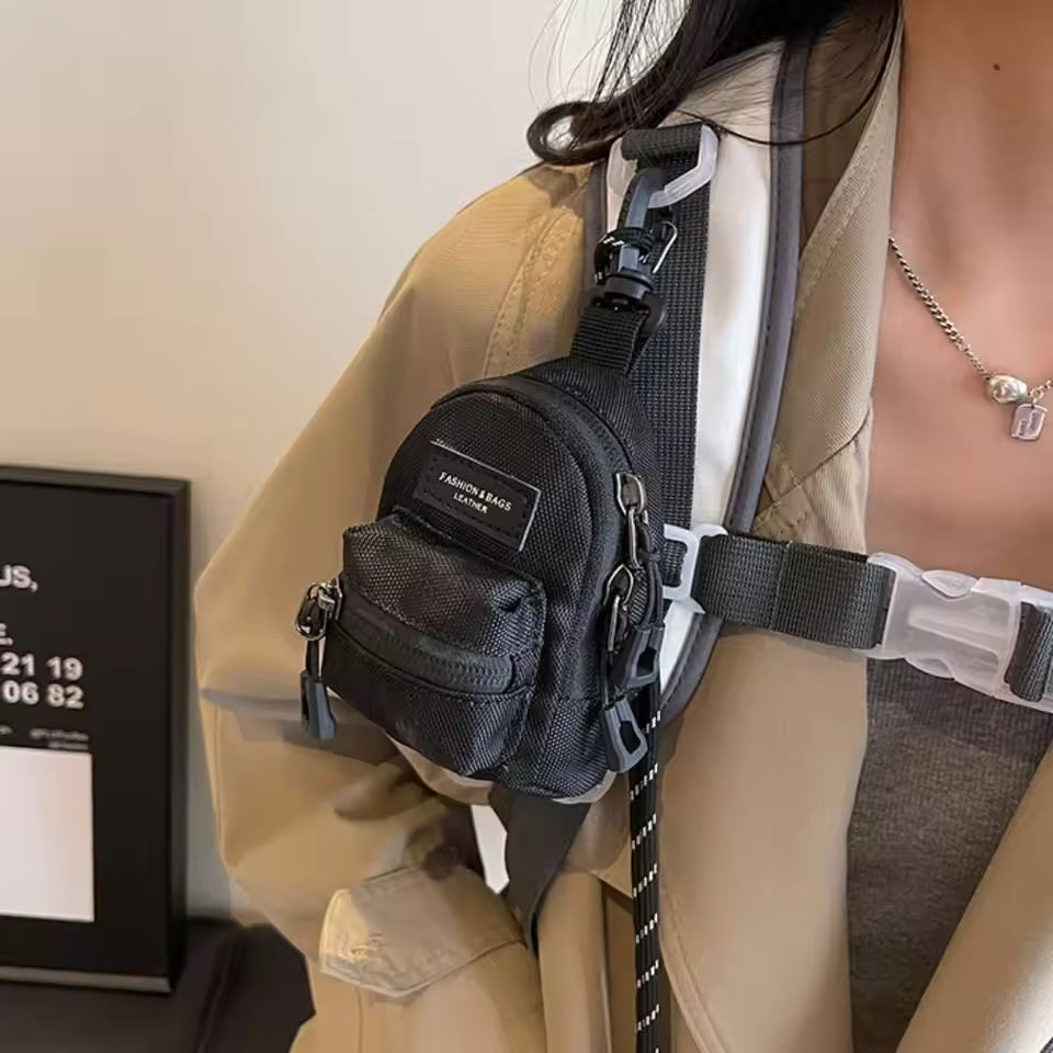 Mini crossbody Tas – Meerdere Ritsvakken – Verstelbare Koordschouderband