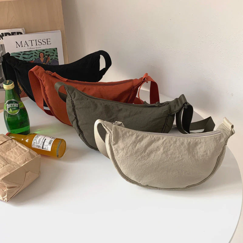 Sanne - Halvemaanvormige Crossbodytas