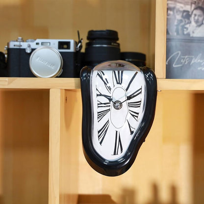 Klok – Moderne designklok – Vervormd ontwerp – Voor decoratie