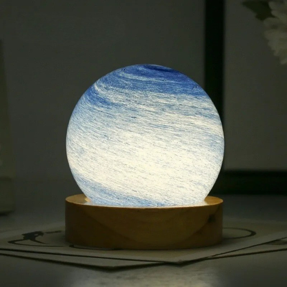 Sfeervolle 3D Planeetlamp – Met Houten Basis – Voor Kamerdecoratie
