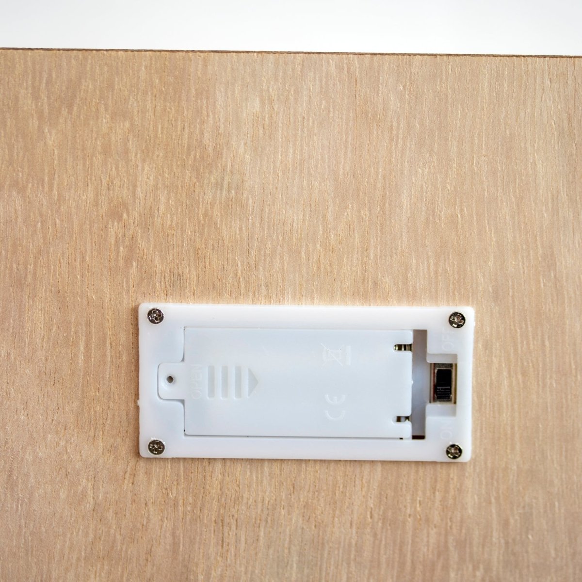 Kerst Adventskalender – Houten Huis – Met LED Verlichting – 24 Deurtjes