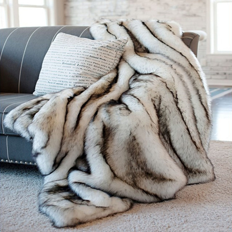 Faux Fur Deken – Luxe Design – Zachte Voering – Voor Bank of Bed