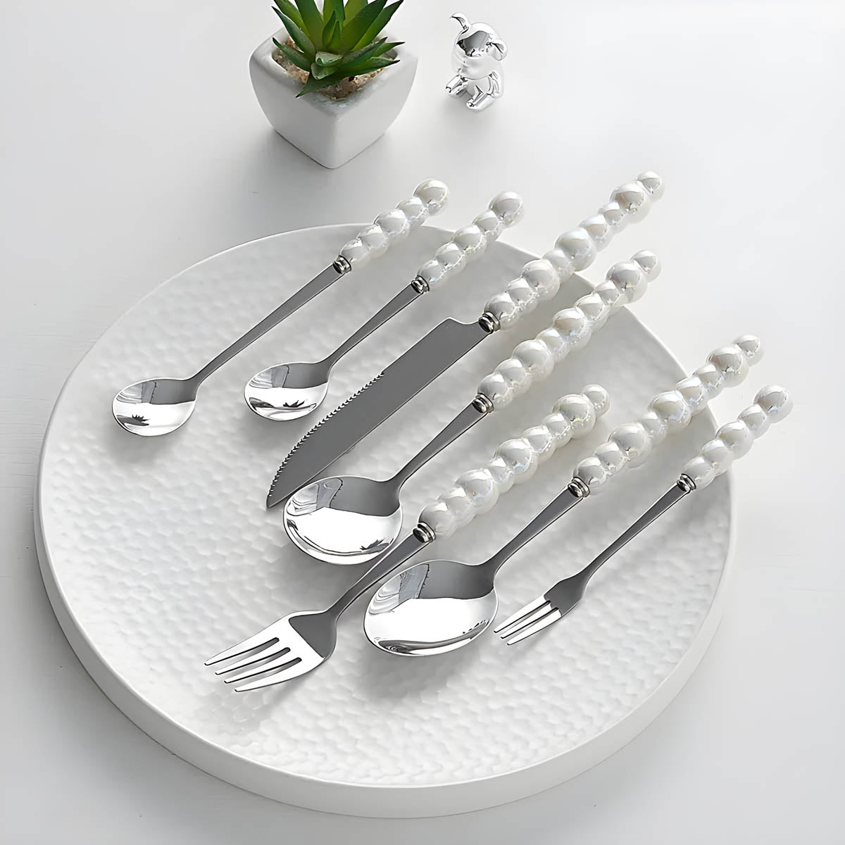 Bestekset met Parels – Elegante Handgrepen – RVS – Voor Diner of Feest