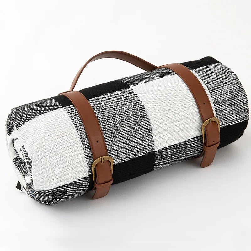 Picknickdeken – Geruit Design – Met Handvat en Lederen Riempjes