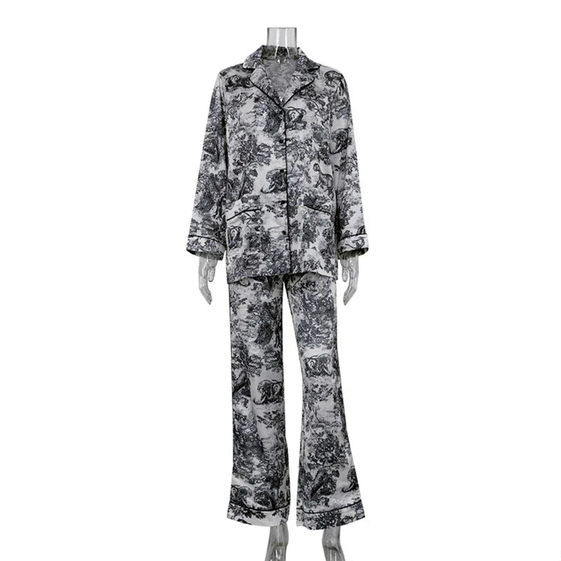 Bedrukte Satijnen Pyjama Set - Luxe en Comfort voor Dames