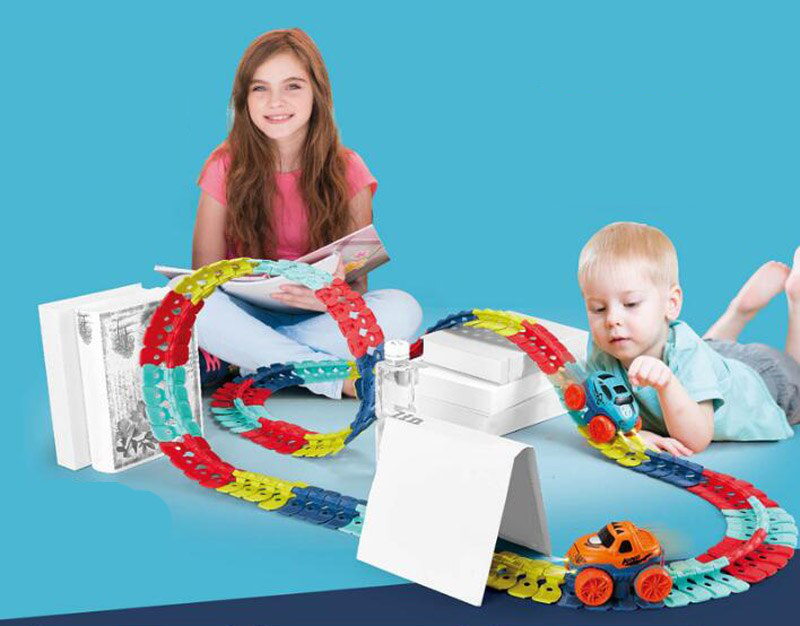 Speelgoed Racebaan – Flexibele Tracks – Voor Kinderen – Inclusief Auto's