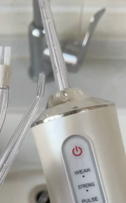Draadloze Waterflosser – 8 Opzetstukken – Voor Tandverzorging en Mondhygiëne