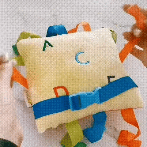 Educatief Speelgoed Kussen met Kleurrijke Gespen – Leren en Spelen voor Kinderen