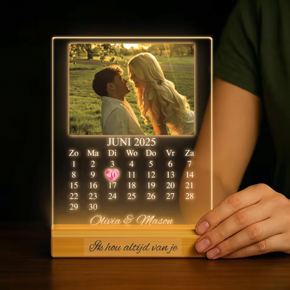 Fittershape Personalised Acrylic LED Night Light – met foto & kalender